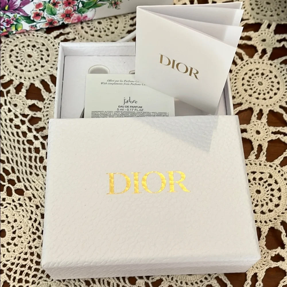 Dior Boxes (2) - Picture 6 of 6